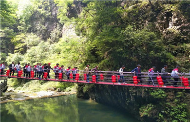 宜昌三峡大瀑布旅游线路